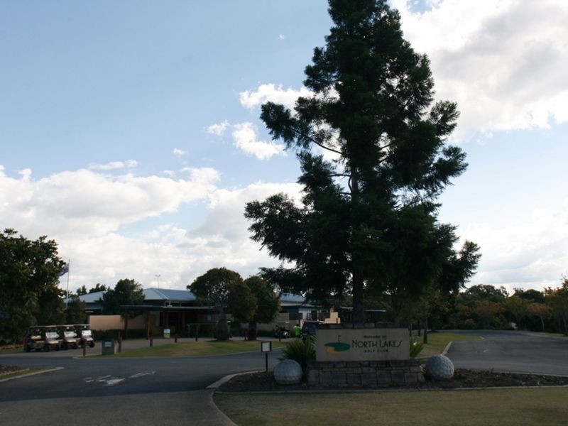 6 Dotterel Crescent, North Lakes QLD 4509