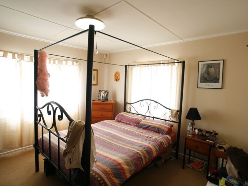 Kallangur QLD 4503
