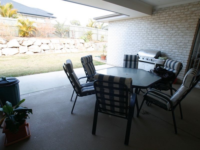 North Lakes QLD 4509