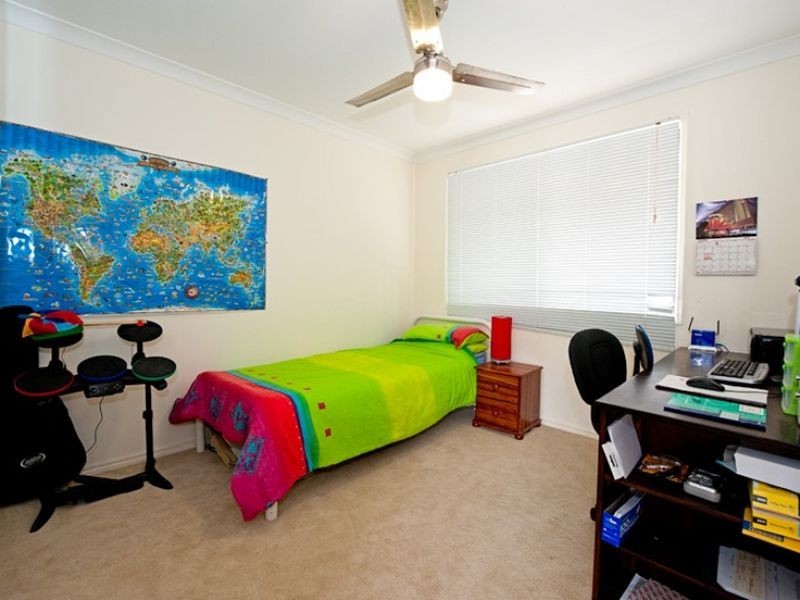 2 Pipit Close, Mango Hill QLD 4509