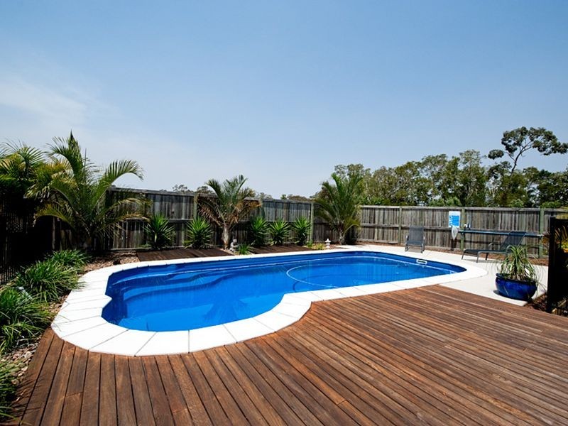 2 Pipit Close, Mango Hill QLD 4509