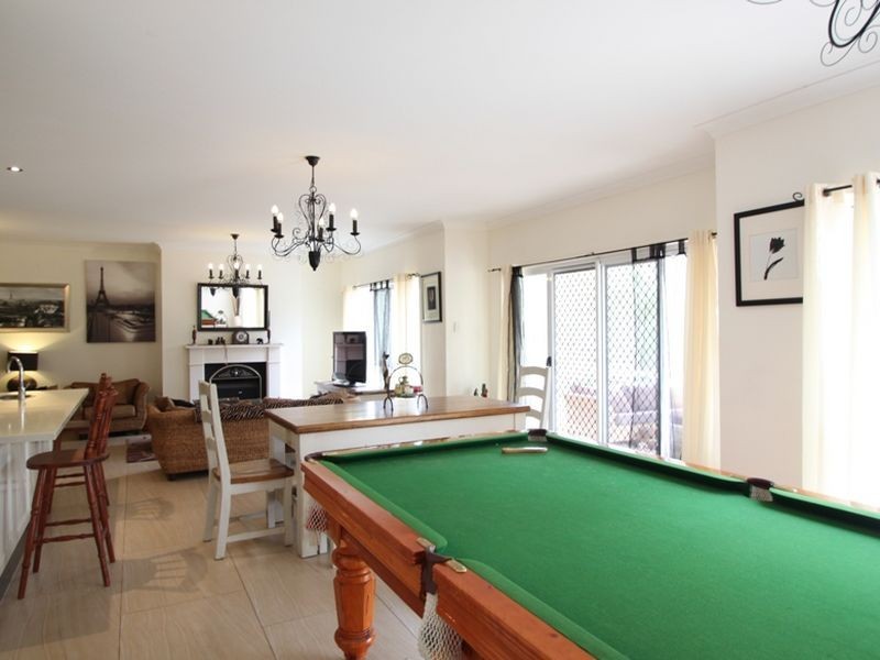 1 Nicholson Road, Kurwongbah QLD 4503