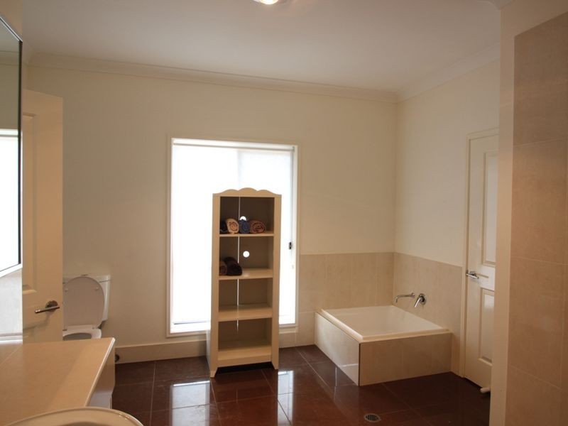 1 Nicholson Road, Kurwongbah QLD 4503