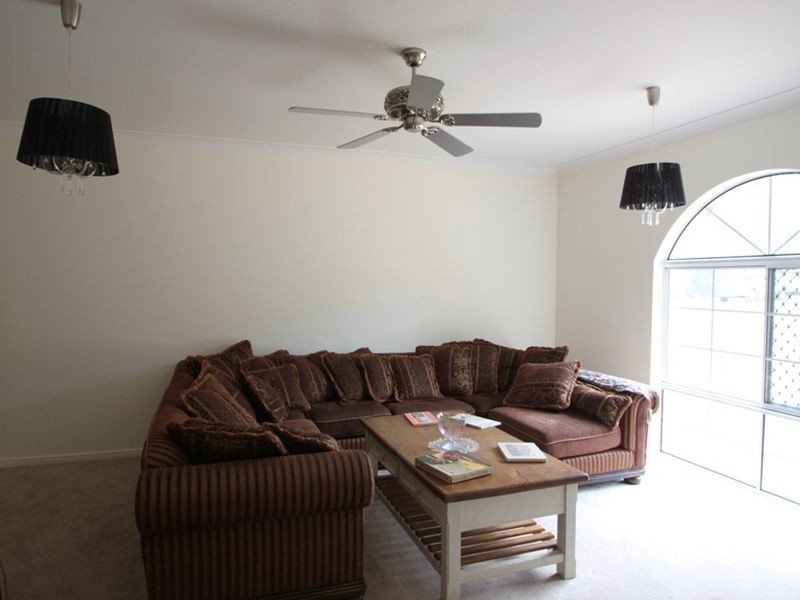 1 Nicholson Road, Kurwongbah QLD 4503