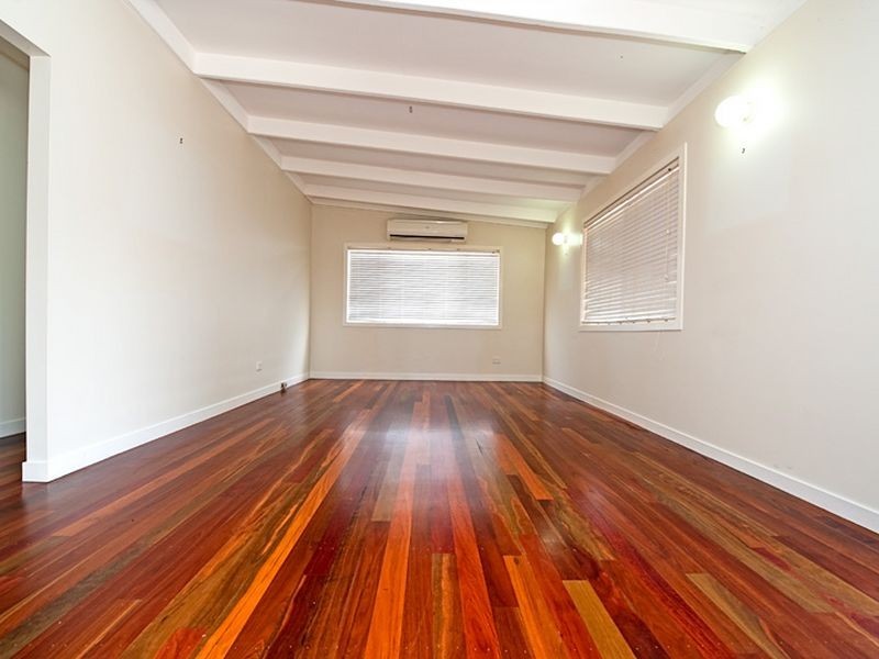 94 Cross Street, Deception Bay QLD 4508