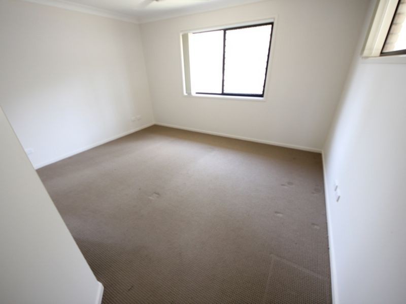 31 Water Street, Kallangur QLD 4503