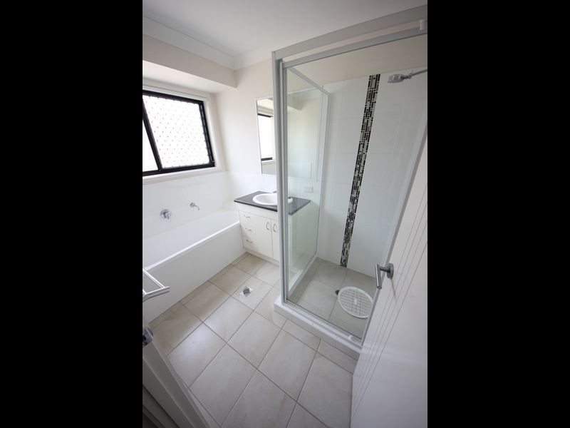 31 Water Street, Kallangur QLD 4503