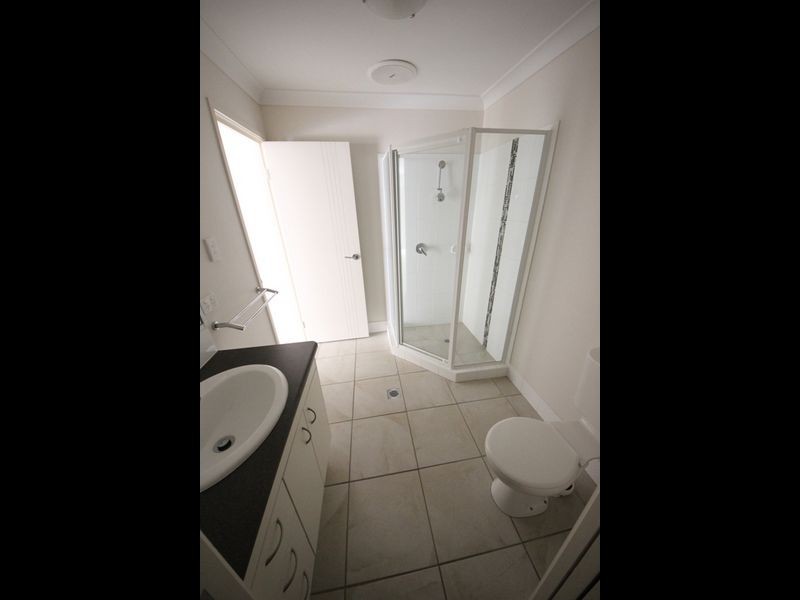 31 Water Street, Kallangur QLD 4503