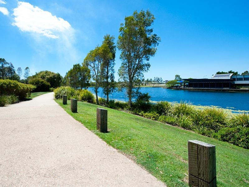 North Lakes QLD 4509