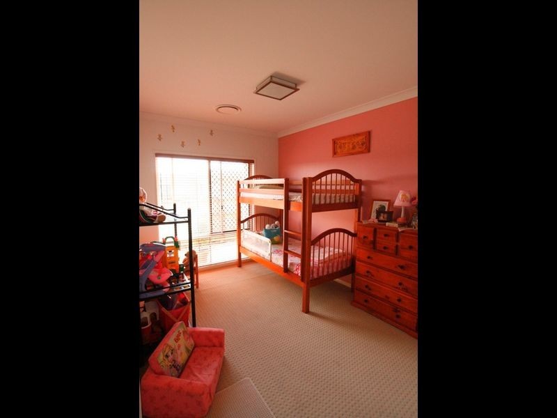 14 Elkhorn Court, North Lakes QLD 4509