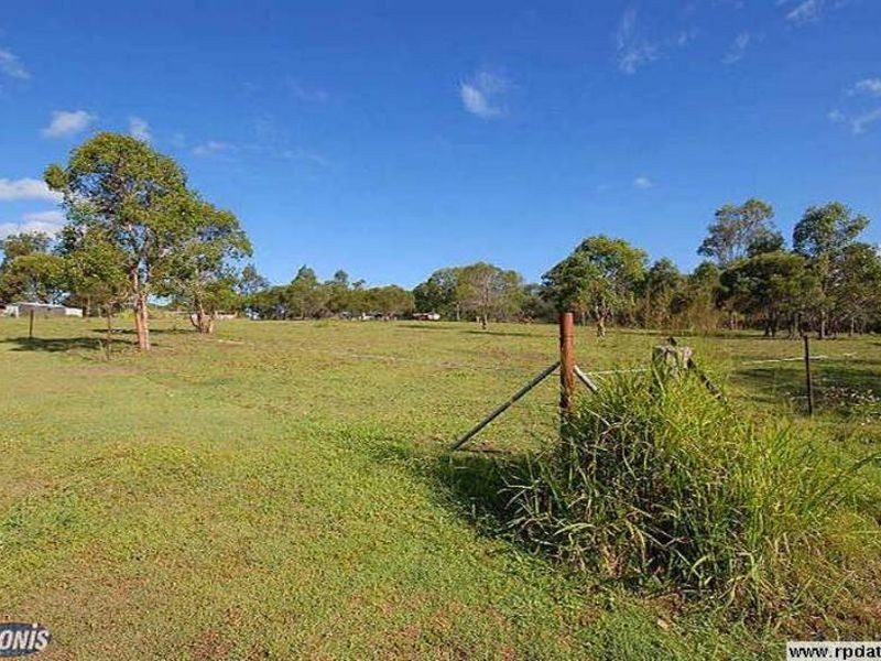 4 Lakeside Road, Kurwongbah QLD 4503