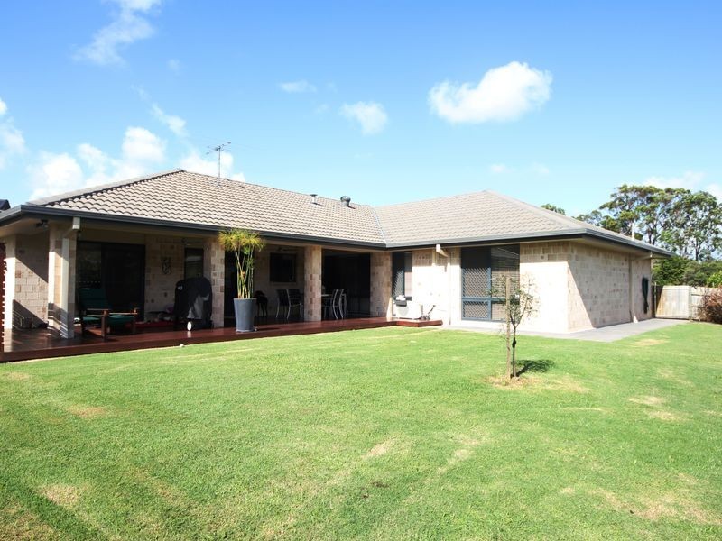 8 Lucy Court, Narangba QLD 4504