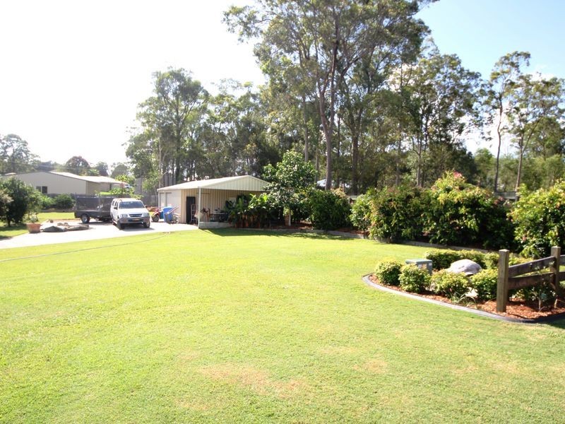 8 Lucy Court, Narangba QLD 4504