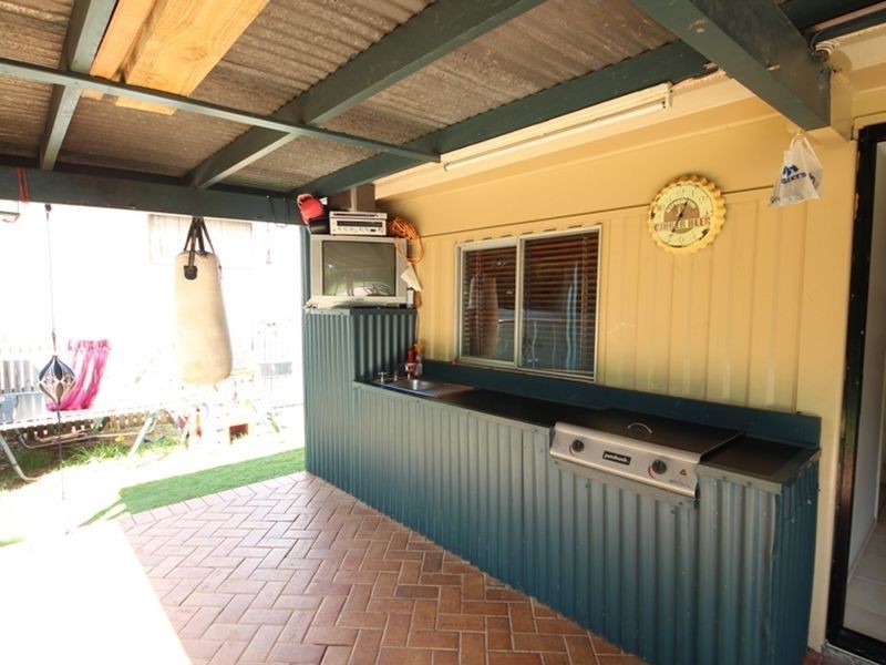 22 Lavercombe Drive, Kallangur QLD 4503