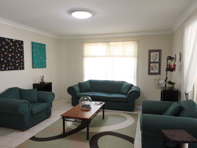 11 Chesterfield Drive, Murrumba Downs QLD 4503