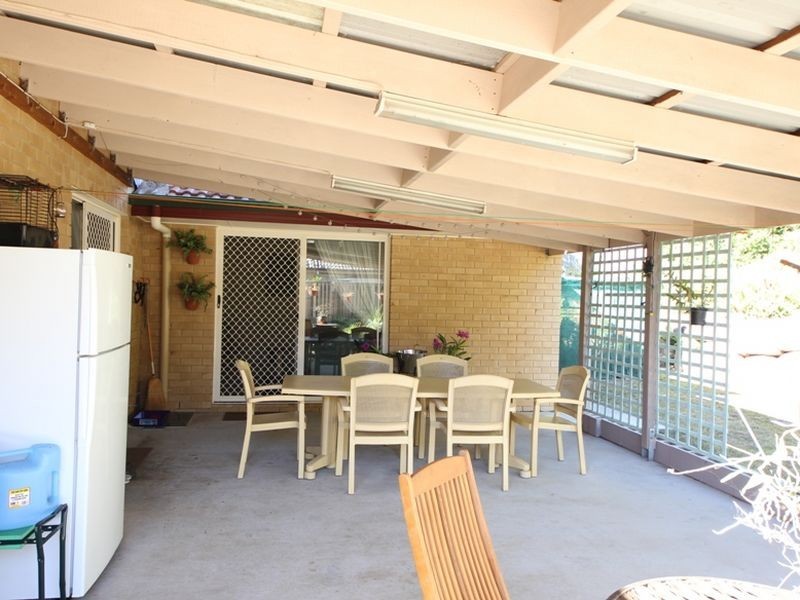 11 Chesterfield Drive, Murrumba Downs QLD 4503