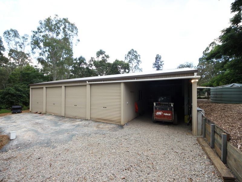 27 Vores Road, Whiteside QLD 4503