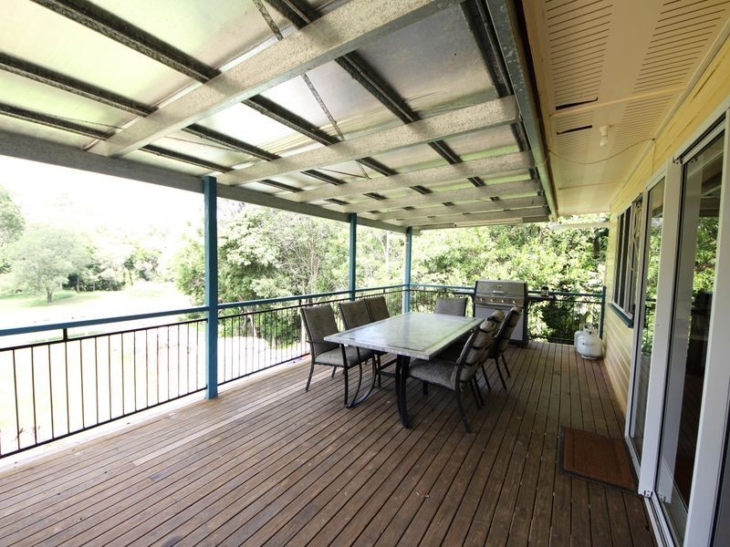 27 Vores Road, Whiteside QLD 4503