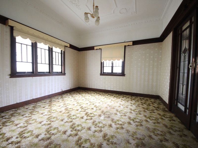 9 Shaw Road, Wooloowin QLD 4030