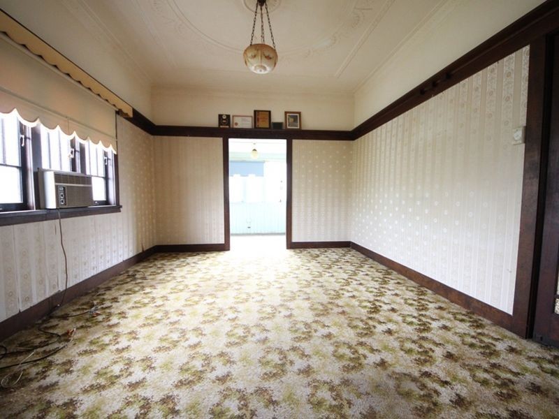 9 Shaw Road, Wooloowin QLD 4030