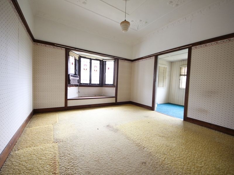 9 Shaw Road, Wooloowin QLD 4030