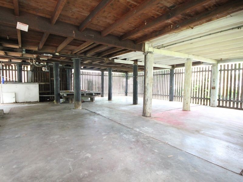 9 Shaw Road, Wooloowin QLD 4030