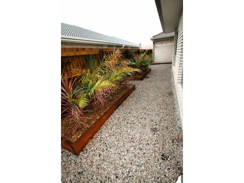 North Lakes QLD 4509