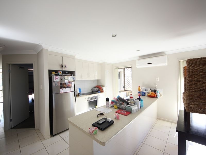 18 Edward Close, North Lakes QLD 4509