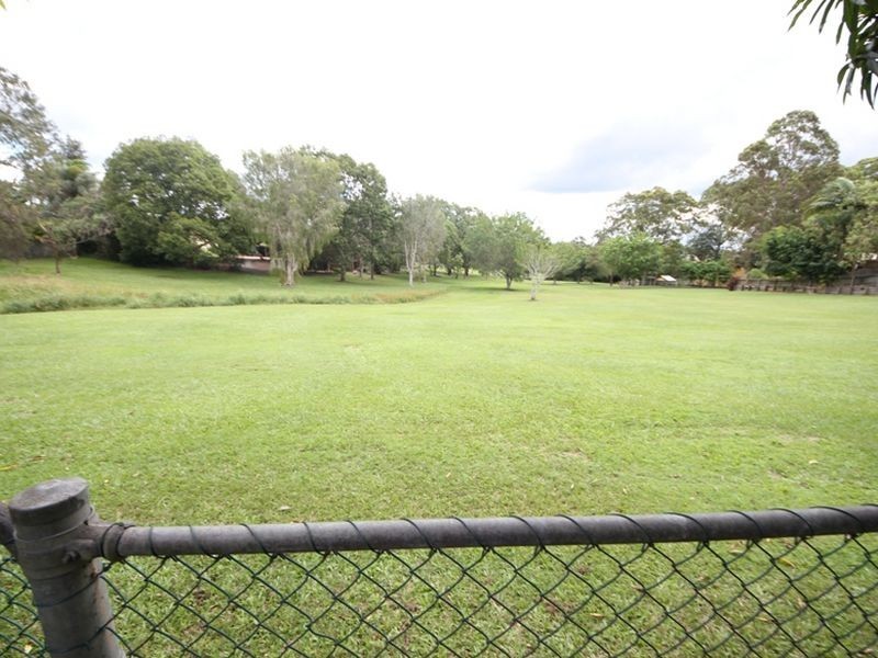 Kallangur QLD 4503