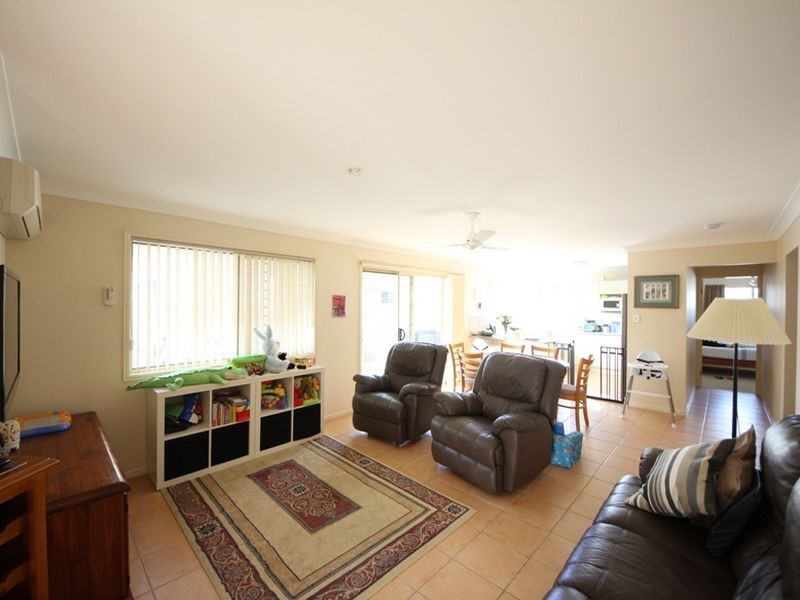 5 Mowbray Court, Kallangur QLD 4503