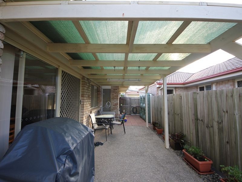 5 Mowbray Court, Kallangur QLD 4503