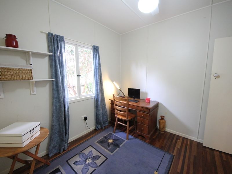 8 Boardman Street, Kallangur QLD 4503