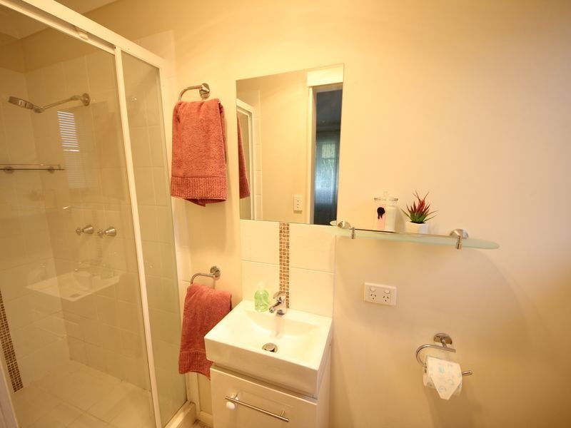8 Boardman Street, Kallangur QLD 4503