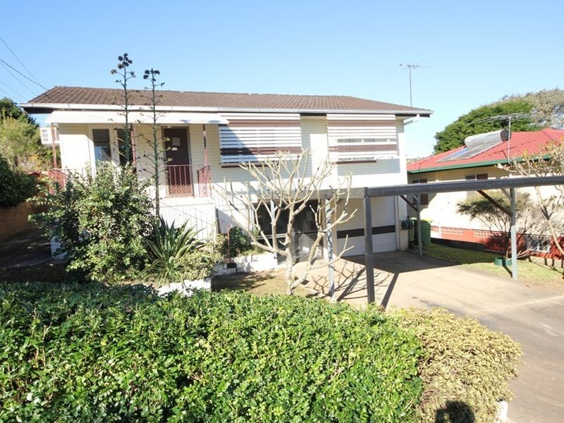 49 Wattle Street, Kallangur QLD 4503