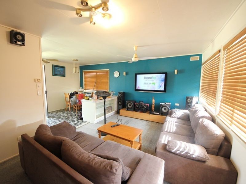 7 Baines Street, Kallangur QLD 4503