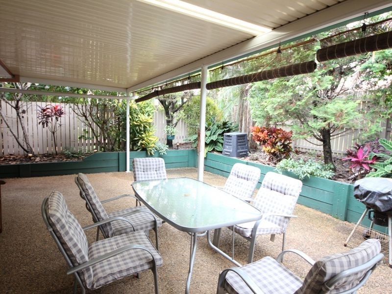 23 Pandanus Court, Kallangur QLD 4503