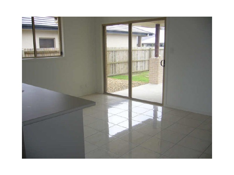 North Lakes QLD 4509