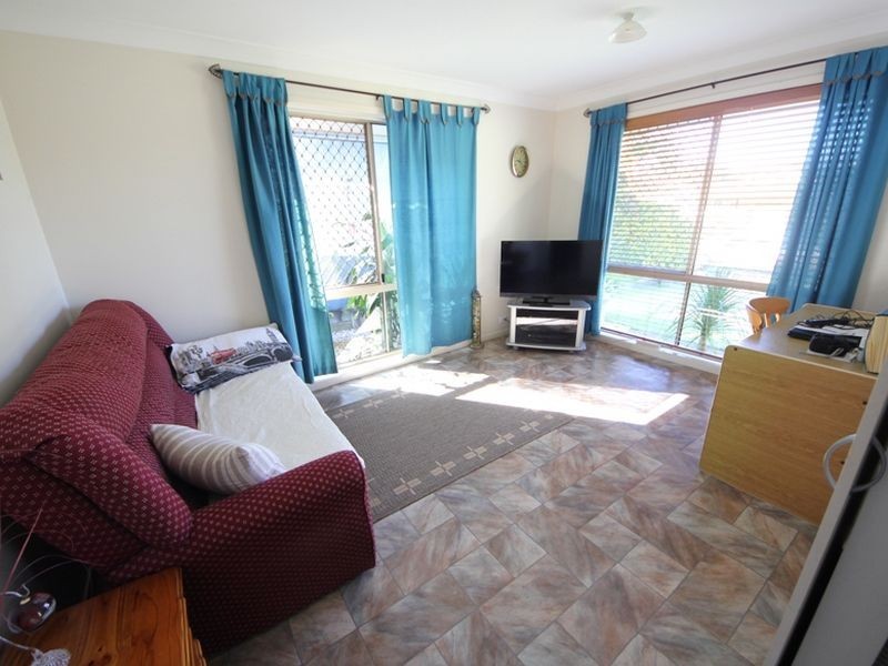 9 Wargon Street, Petrie QLD 4502