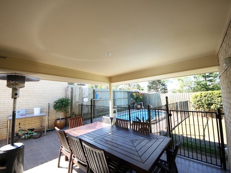 122 Glasshouse Circuit, Kallangur QLD 4503