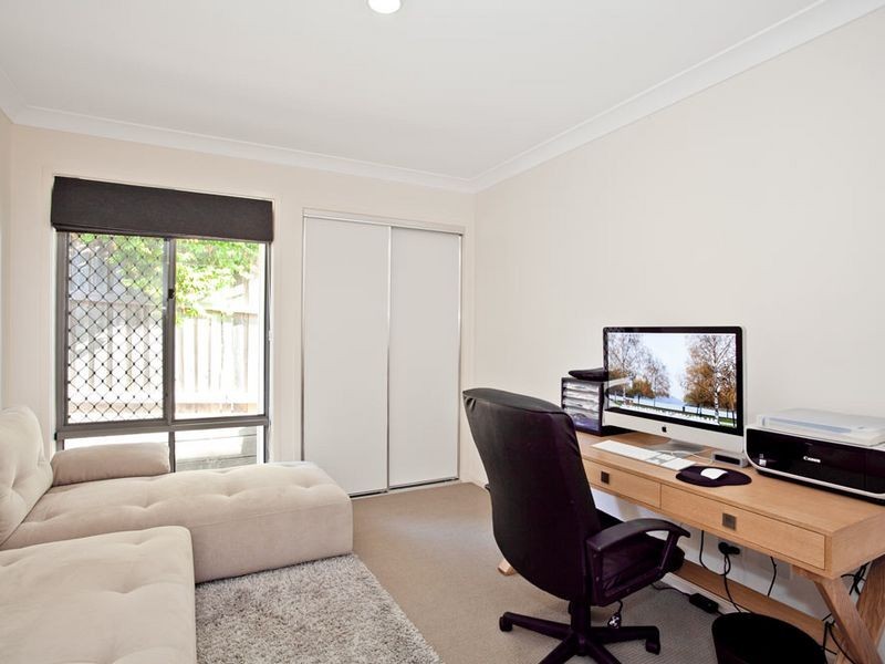 24 Ulysses Street, Kallangur QLD 4503