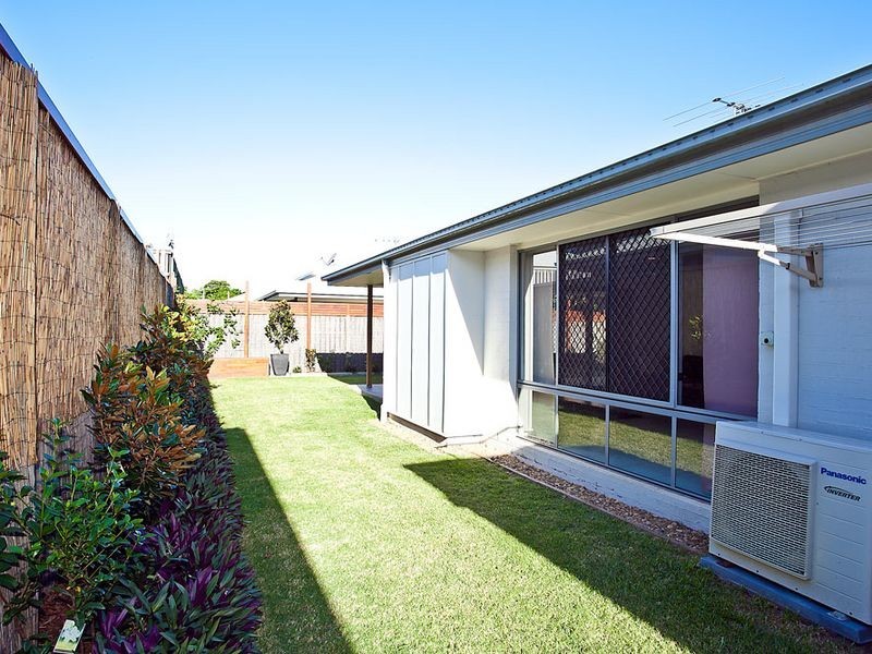 24 Ulysses Street, Kallangur QLD 4503