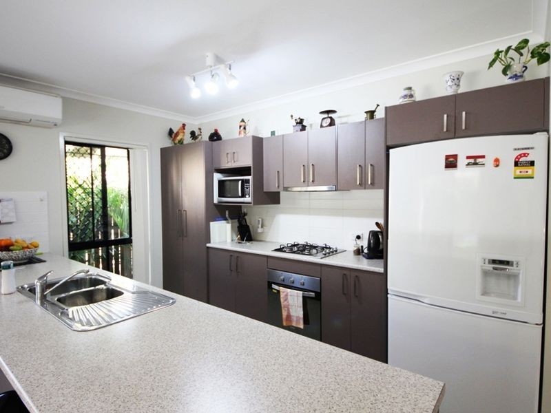 8 Illawarra Close, Griffin QLD 4503