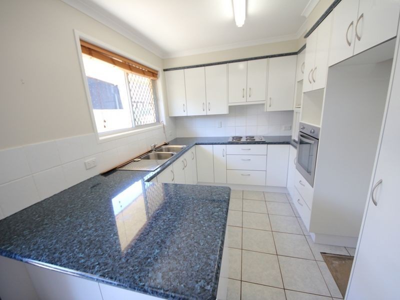 27 Aquarius Street, Kallangur QLD 4503