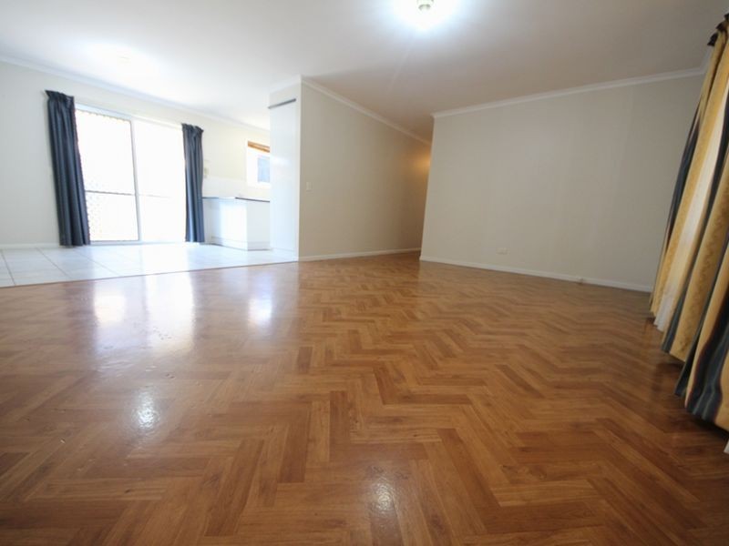 27 Aquarius Street, Kallangur QLD 4503