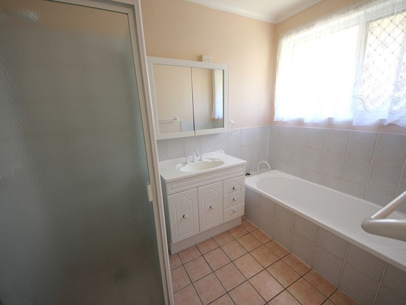 27 Aquarius Street, Kallangur QLD 4503