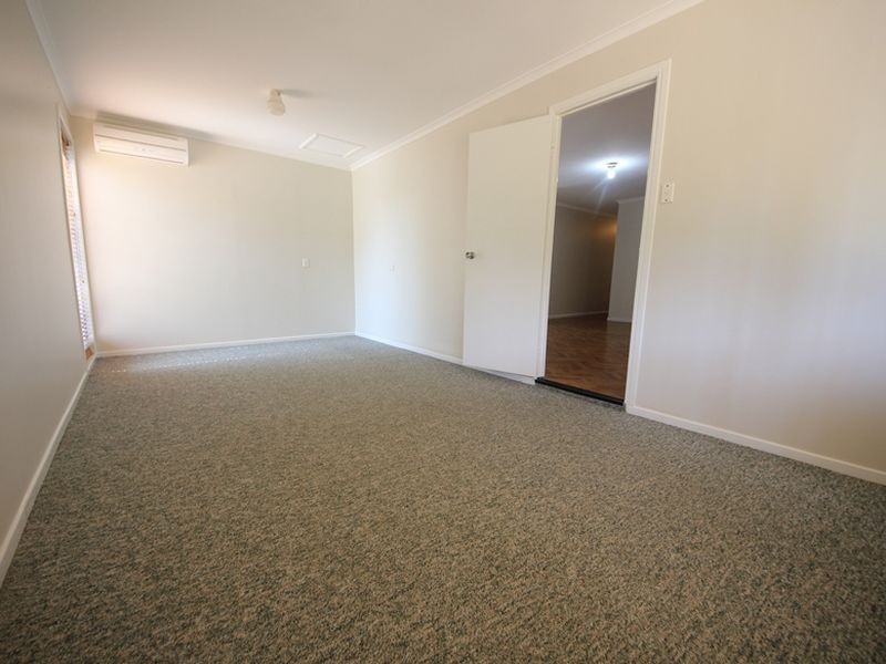 27 Aquarius Street, Kallangur QLD 4503