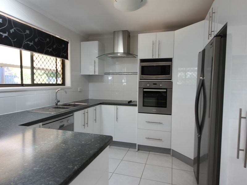 6 Swan Court, Kallangur QLD 4503