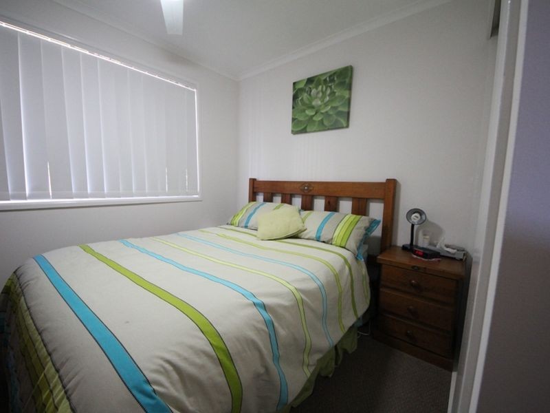 6 Swan Court, Kallangur QLD 4503
