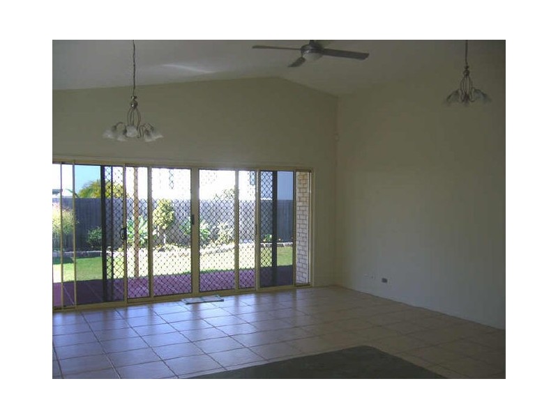 North Lakes QLD 4509