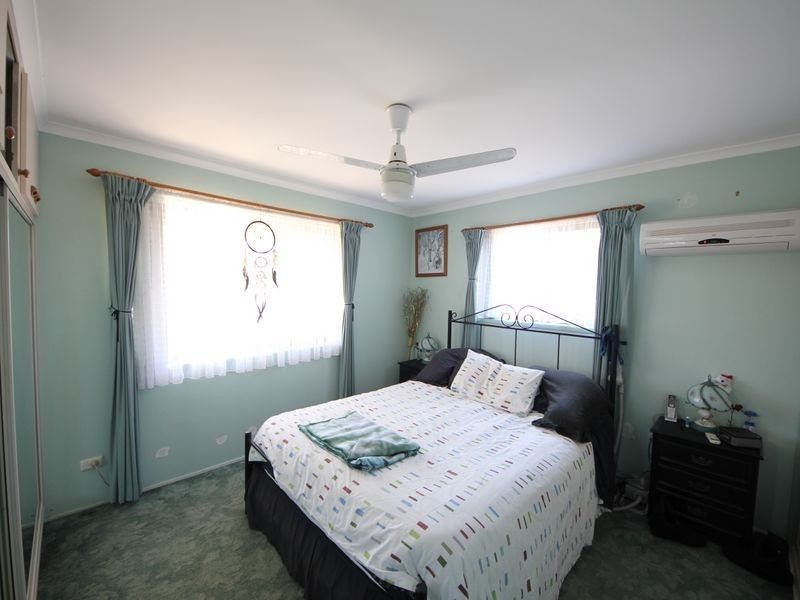 4 McBain Street, Kallangur QLD 4503